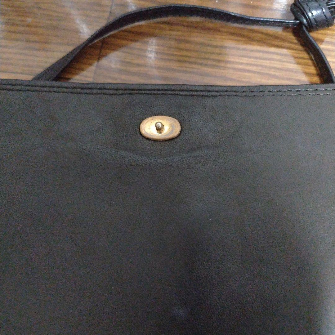 ボッテガヴェネタ イントレチャート 黒 レザー