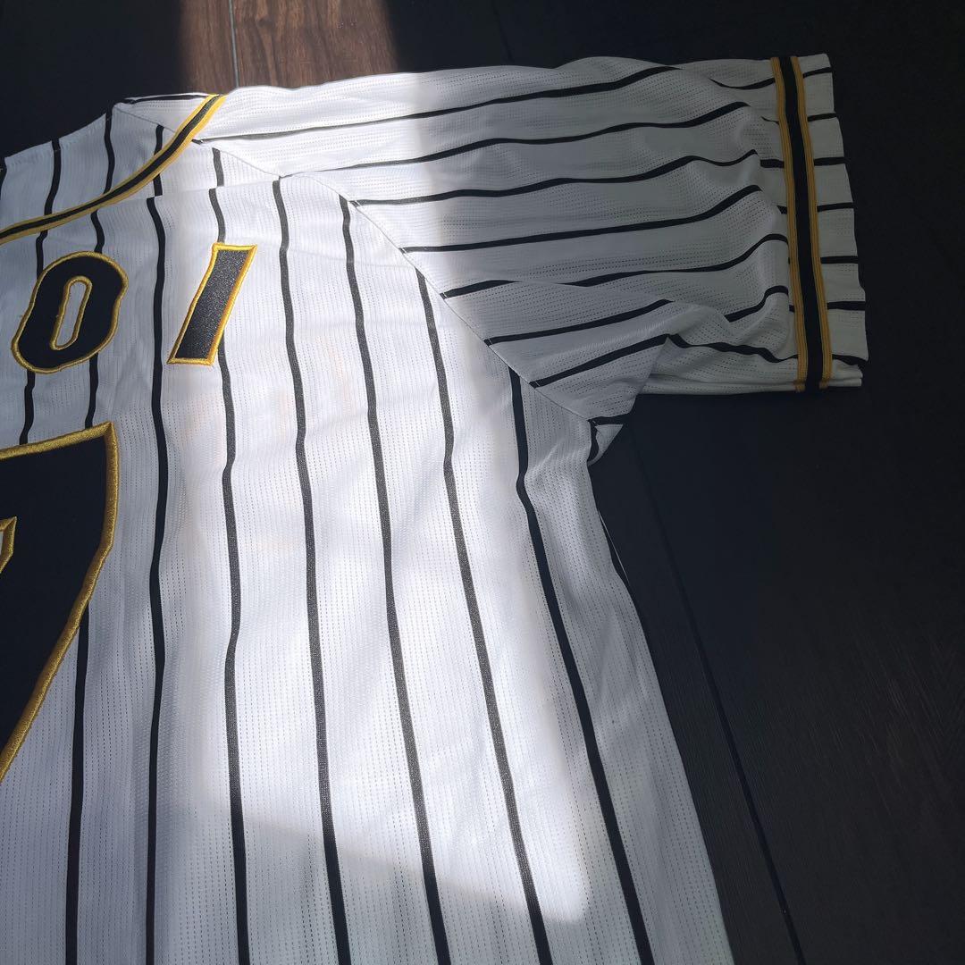 阪神タイガース　糸井　7番　ユニフォーム　刺繍　虎　希少　Lサイズ