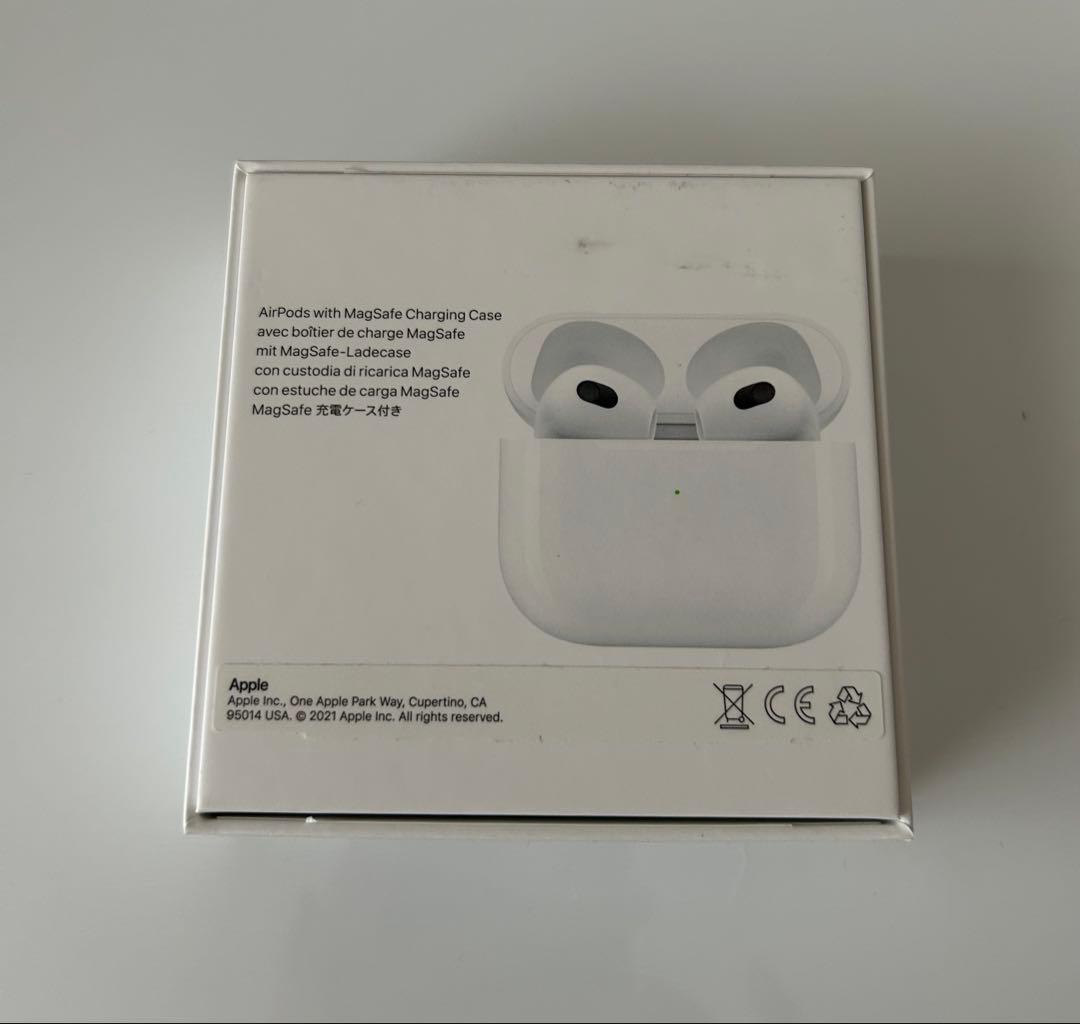 Apple AirPods 第3世代 MagSafe Lightning