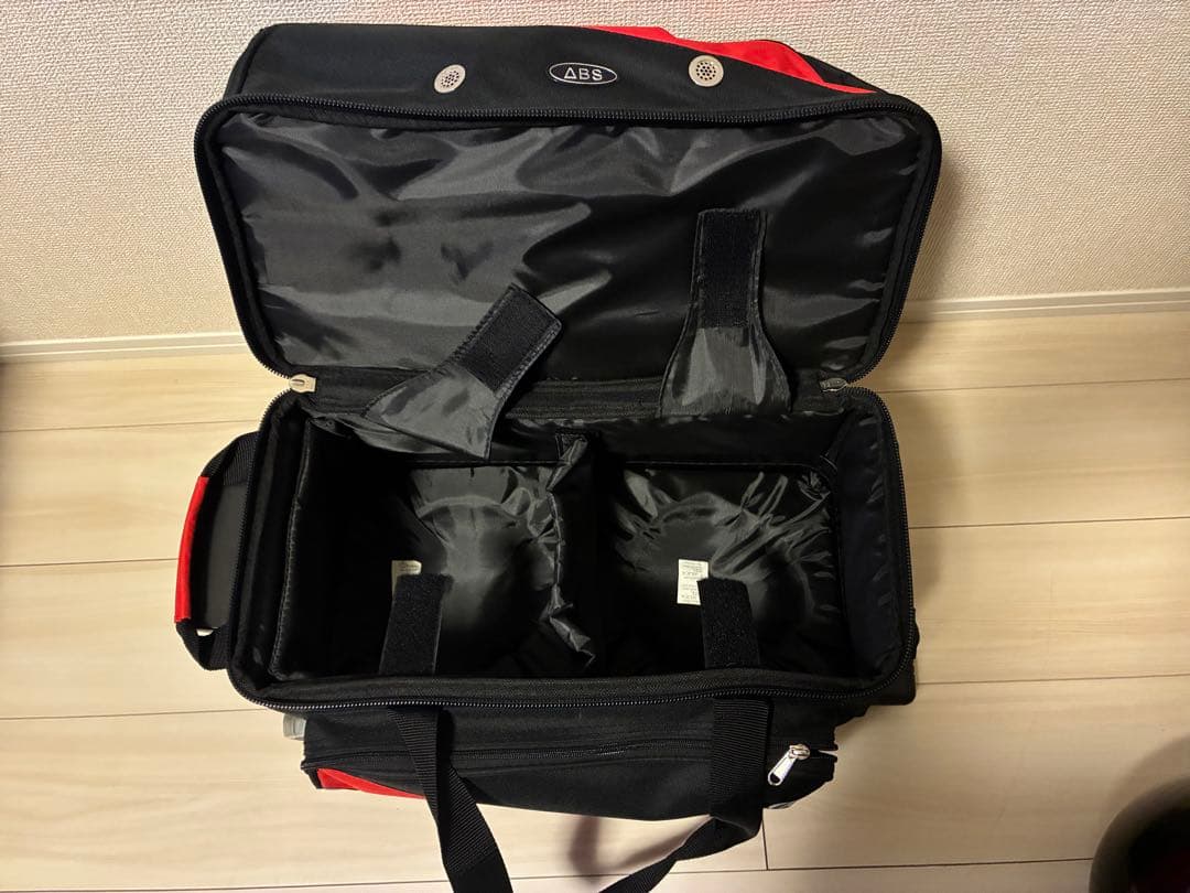 ボウリングボール、ABS バック2個入れ