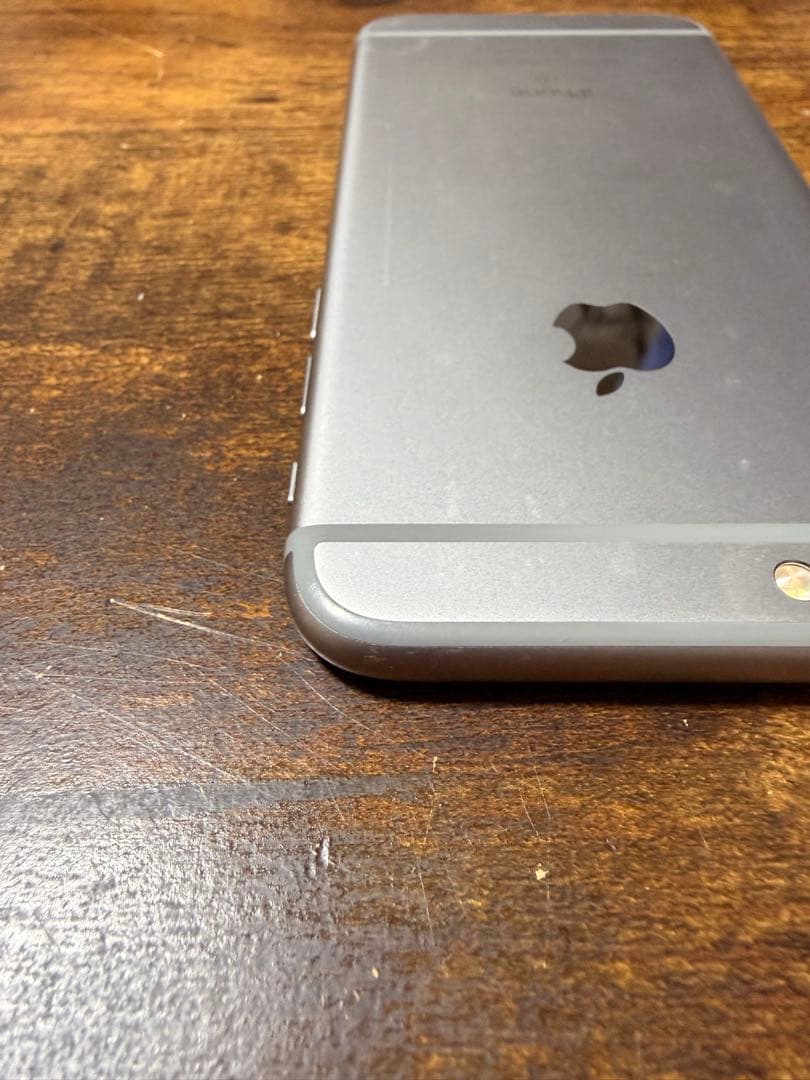 Apple iPhone6s スペースグレイ 128GB バッテリー80%