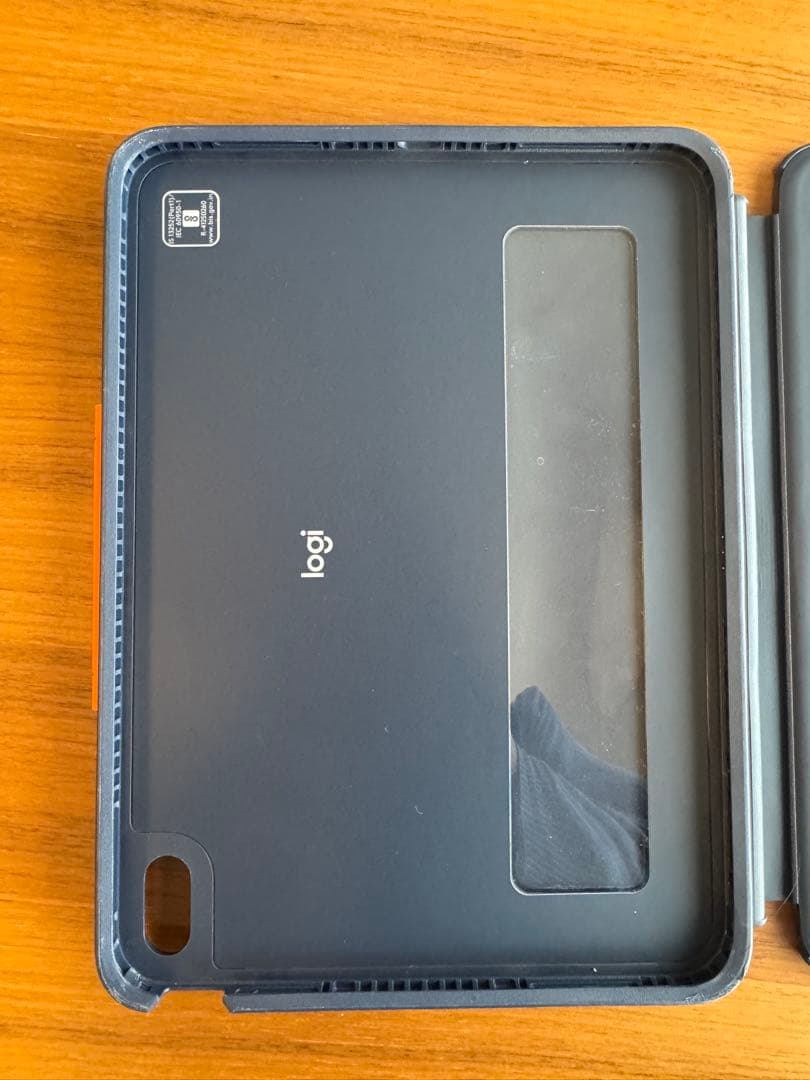 LOGICOOL RUGGED COMBO 4 iPad 第10世代、A16