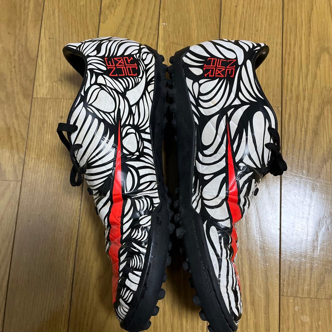 ナイキ nike NIKE ハイパーヴェノム ネイマールモデル 28.5cm