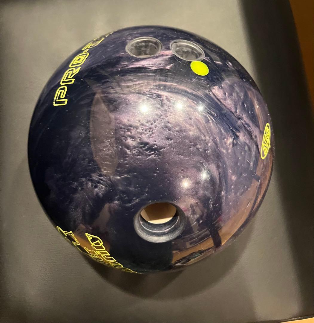 スーパーマジョリティ　１５ポンド　ゲーム数少　ボウリングボール