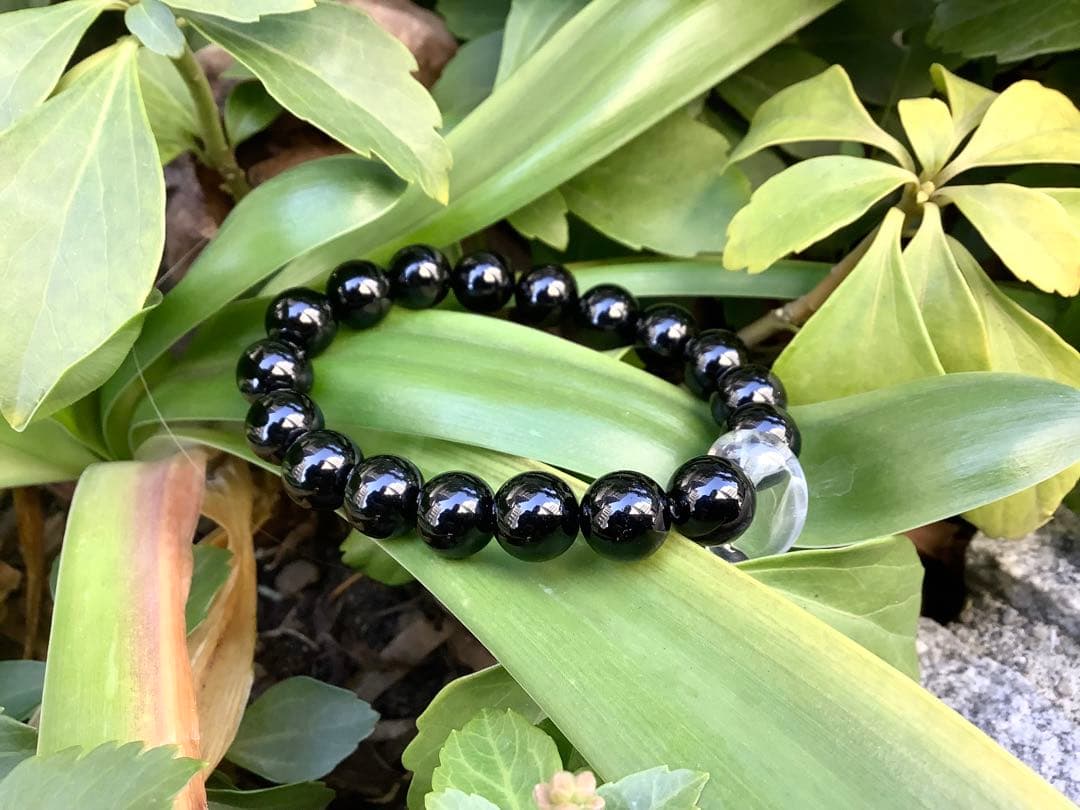 ✳15万円以上‼️最強パワー宿る貴重黒平水晶モリオン勾玉＊ブレスレット絶対おすすめ