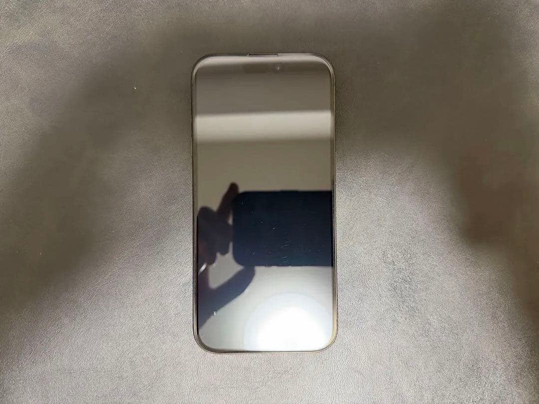 iPhone 15 Pro 256GB SIMフリー ケース・保護フィルム付き