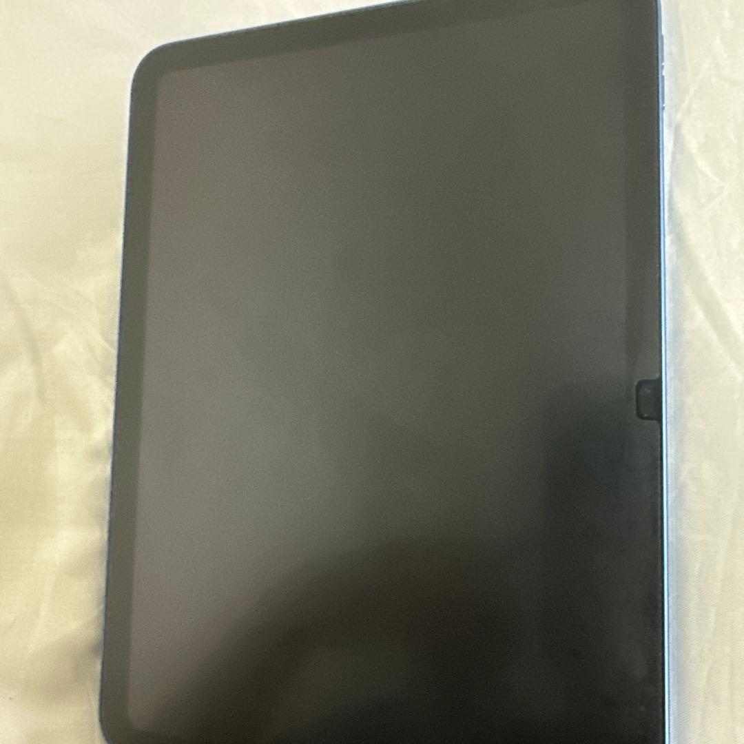 (本日のみ）Apple iPad第10世代本体 ブルー 充電器、ペン