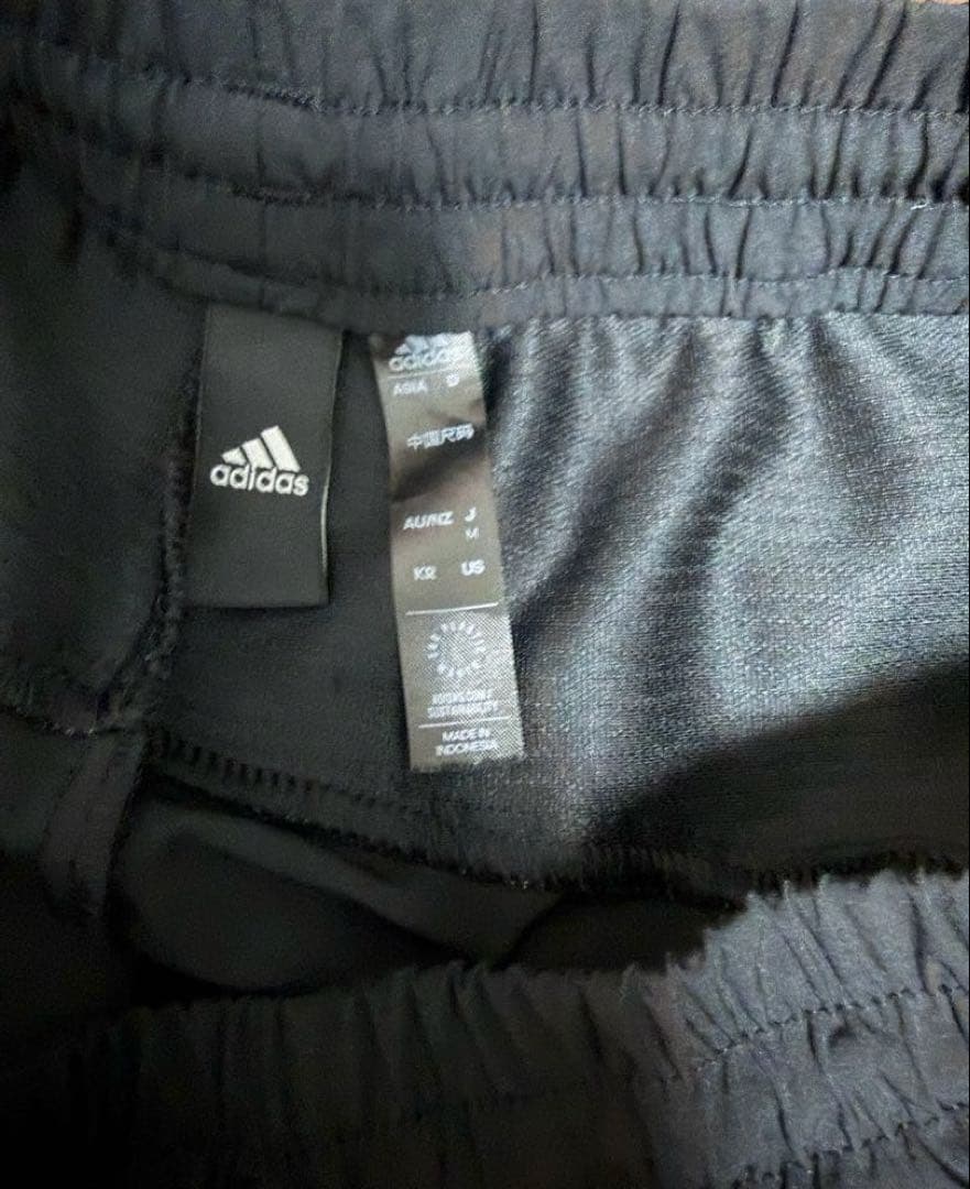 adidas ウィンドブレーカー　上下　ウーブン