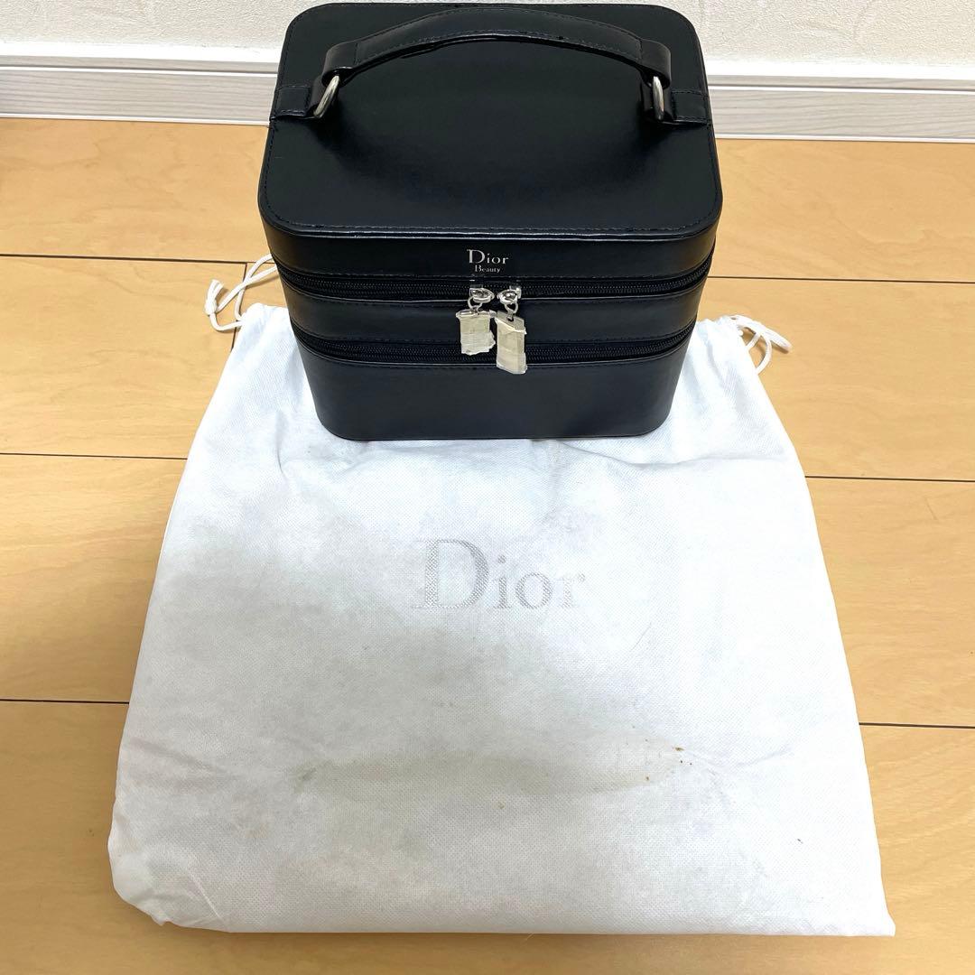Dior beautyノベルティ　コスメメイクボックス　新品未使用！！レア！！