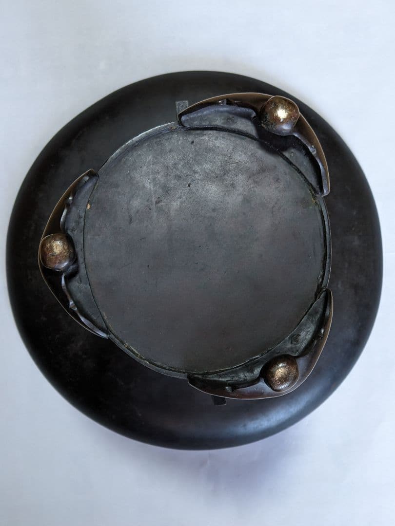 ♦古作 古銅 鎚起 盤口形 雷文様形双耳 三足 花器 大正時代 明治時代 骨董品