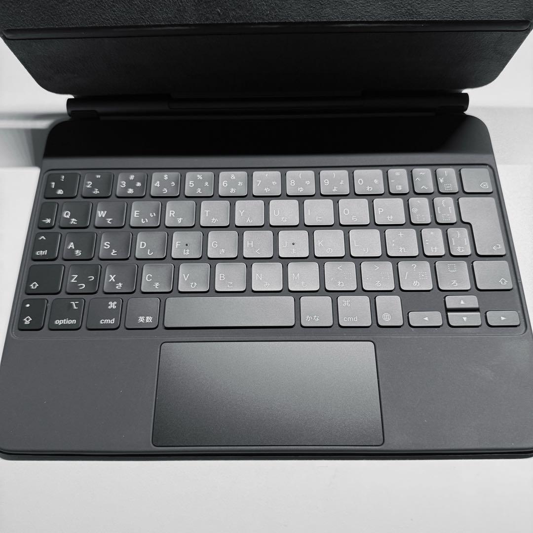 Apple iPad用 Magic Keyboad （MXQT2J/A）