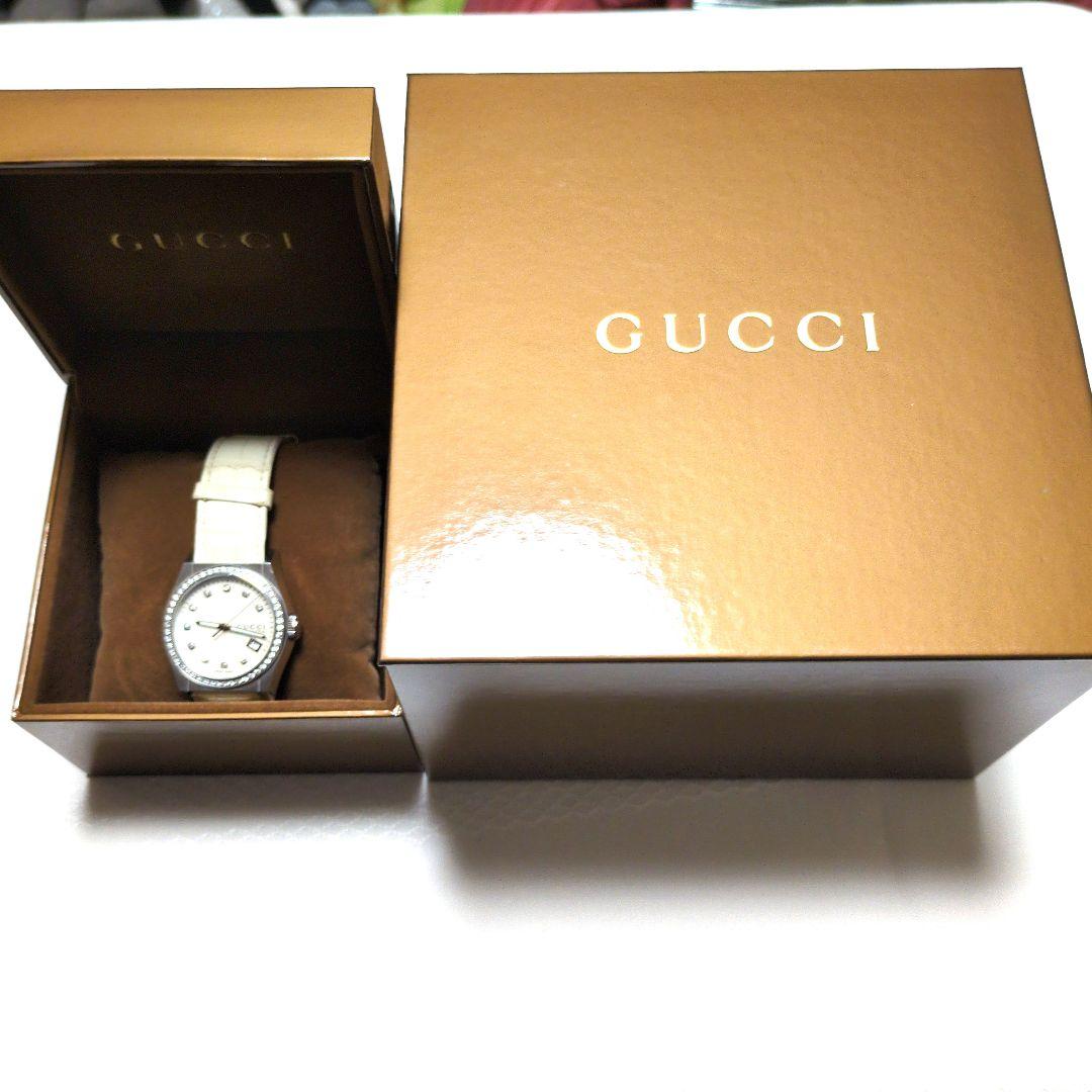 グッチ　パンテオン　ダイヤモンド　腕時計