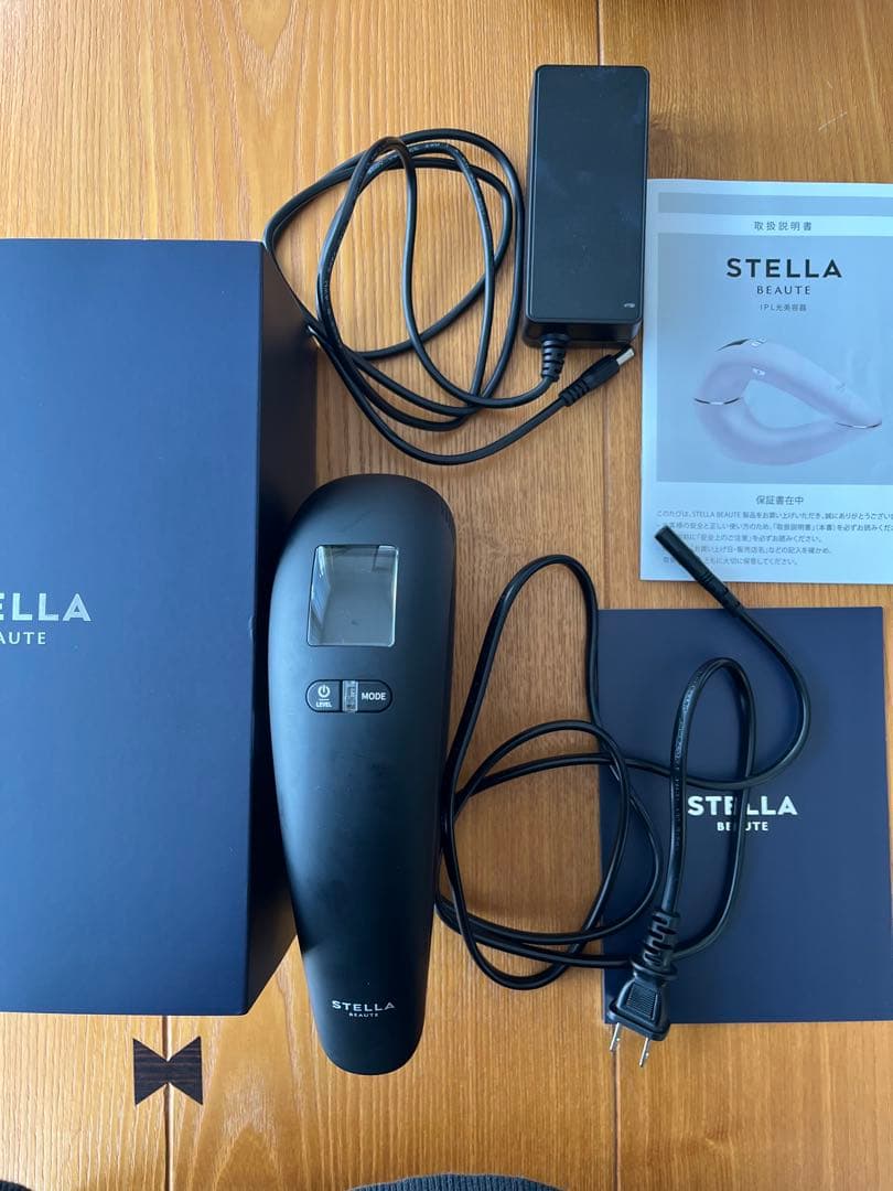 ちみじろう　STELLA BEAUTE 美顔器 ブラック