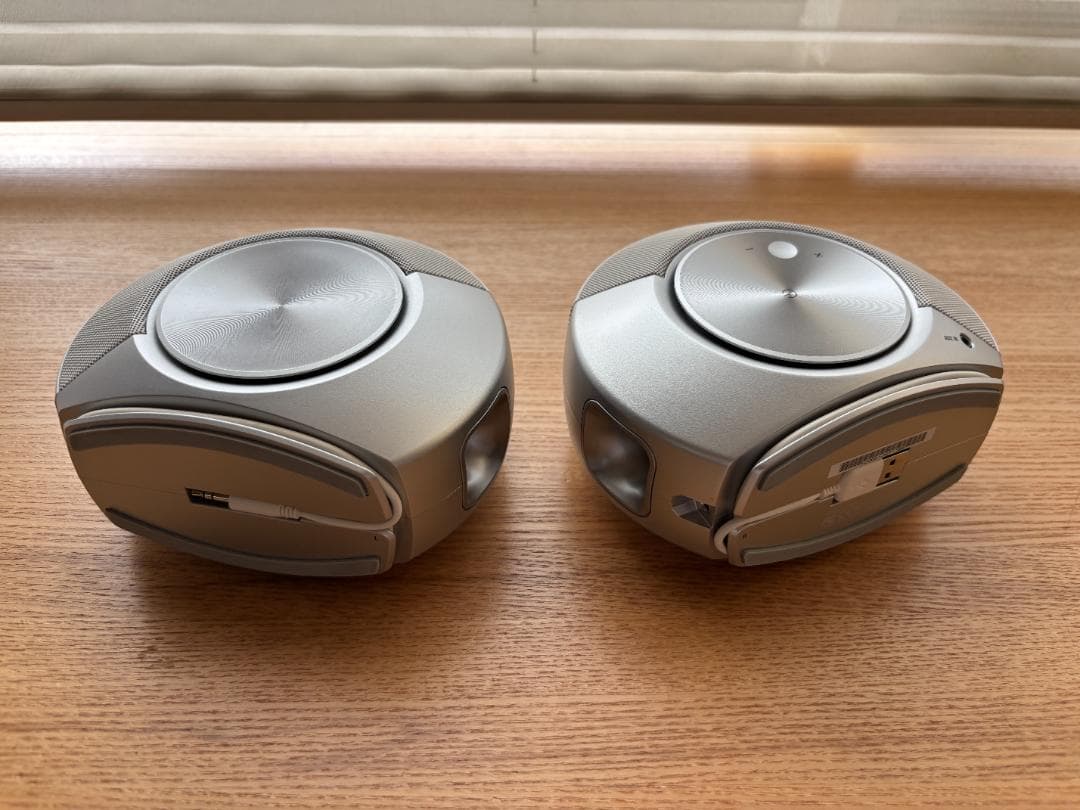 JBL Pebbles バスパワードスピーカー シルバー(台数限定カラー)