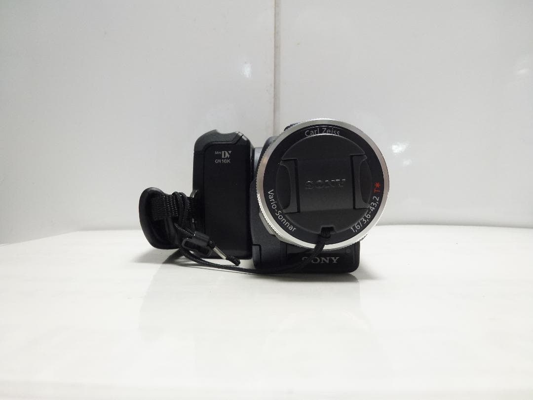 希少美品　動作品　MiniDV　Sonyソニービデオカメラ　DCR-HC1000