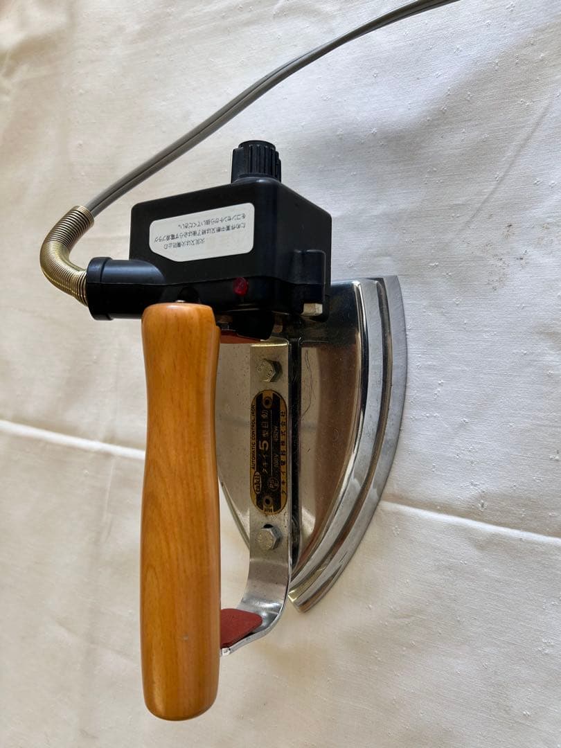 タキイ5型自動アイロン