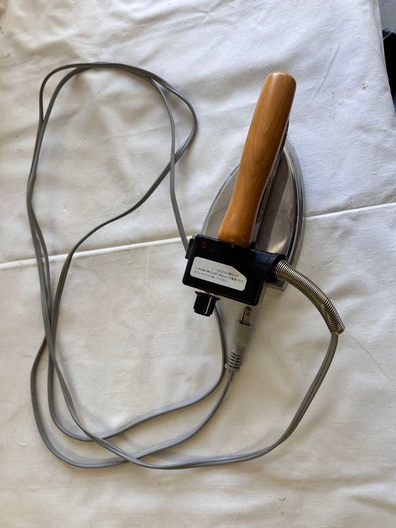 タキイ5型自動アイロン