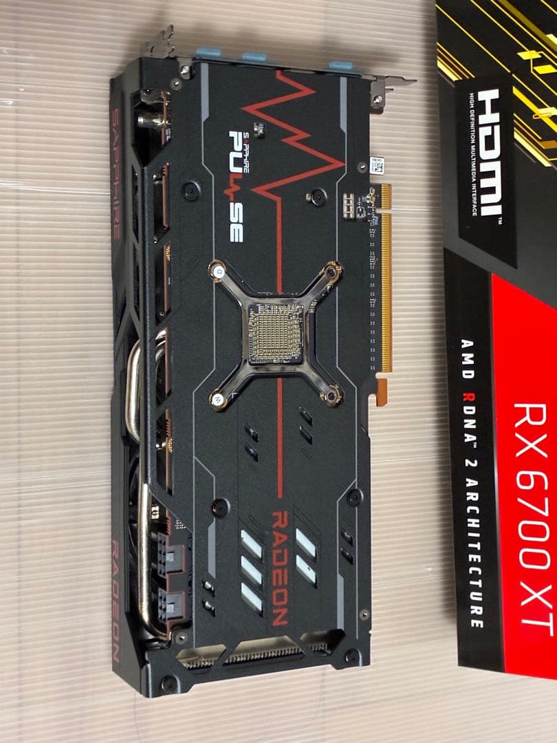 グラフィックボード・グラボ・ビデオカード Radeon Sapphire pulse RX 6700 XT 12GB