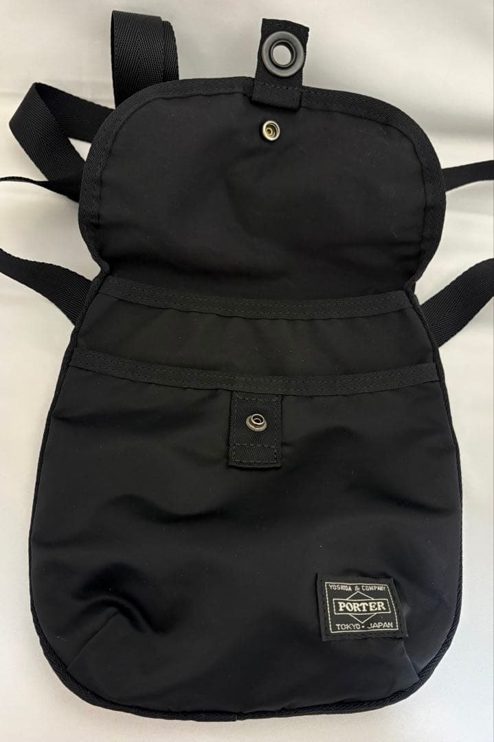 PORTER FRAME（フレーム）」シリーズ ショルダーバッグ