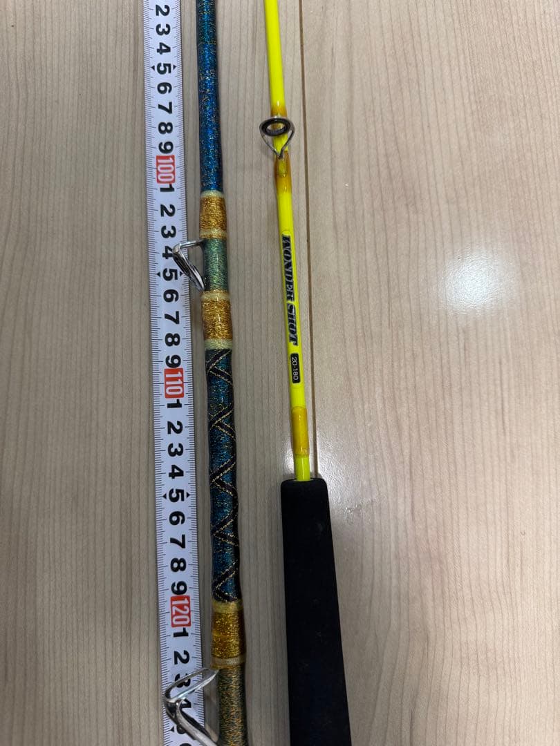 2本セド-グラスファイバー船竿 青・黄 約101cm