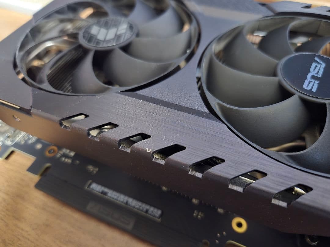 グラフィックボード・グラボ・ビデオカード ASUS TUF-RTX3070-O8G-V2-GAMING