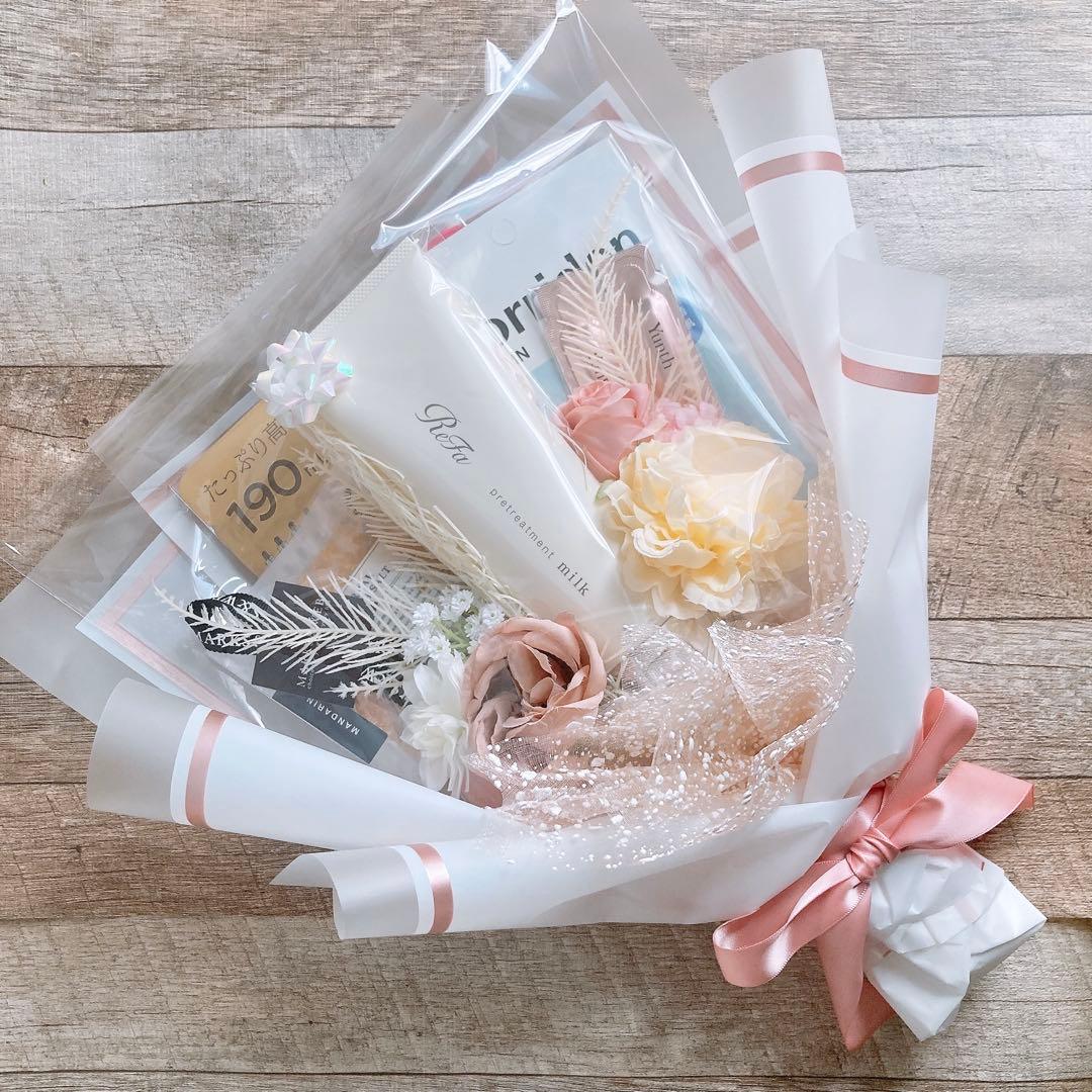 mia 8400円ReFaコスメブーケ 【選べるお花カラー】