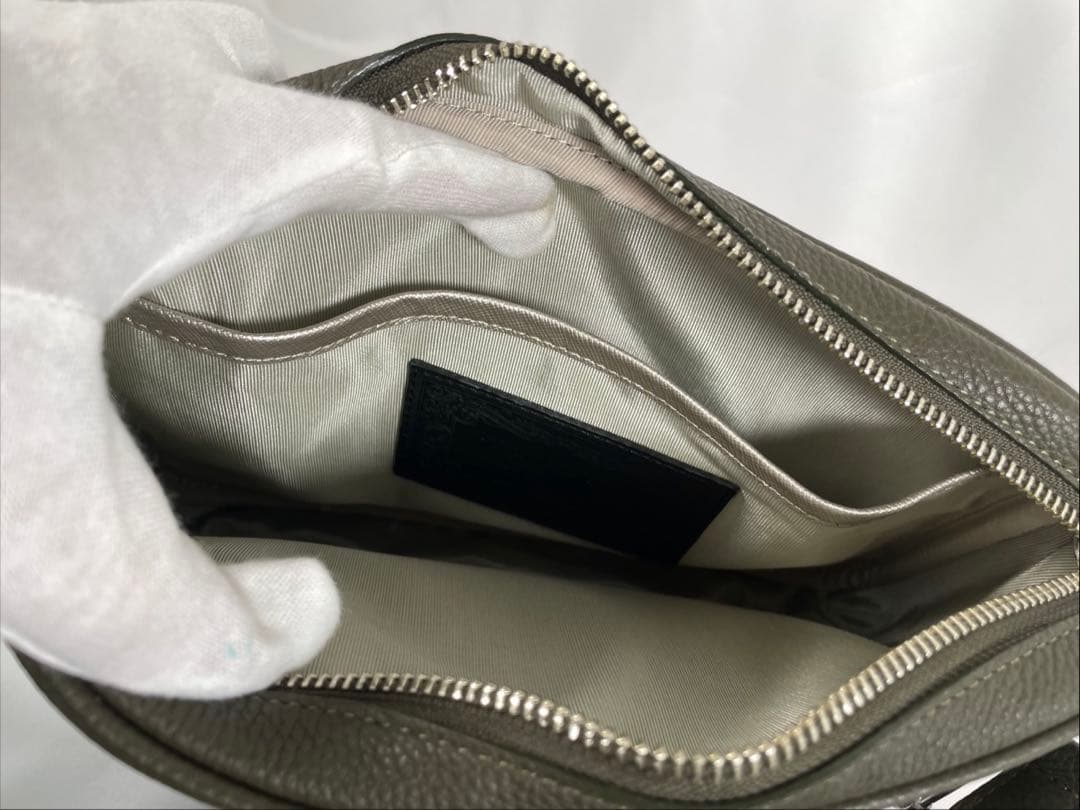 未使用に近い HUNTING WORLD ハンティングワールド ショルダーバッグ