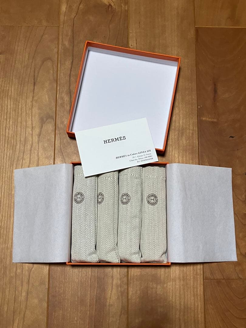 【新品未使用】 HERMES エルメス エルメッセンス 4本セット