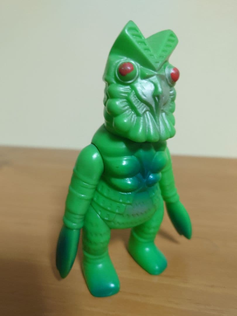 【当時もの稀少！】ブルマァク　ミドルソフビ　バルタン星人　初代ウルトラマン