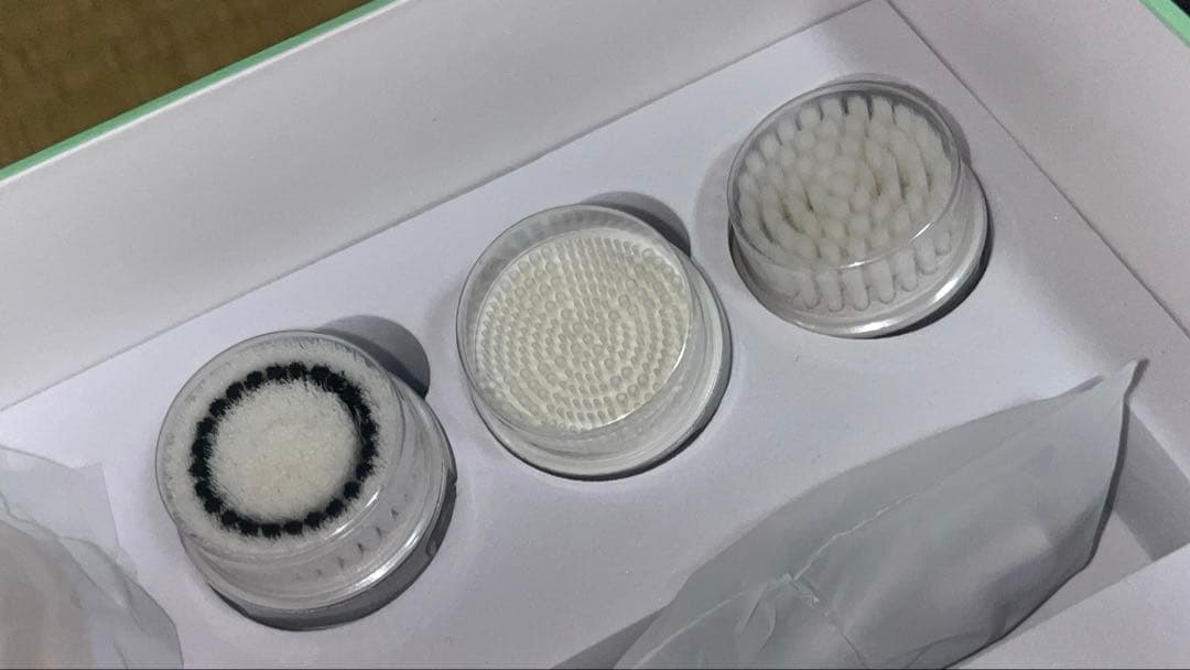 洗顔ブラシ　ディープクリアブラシ