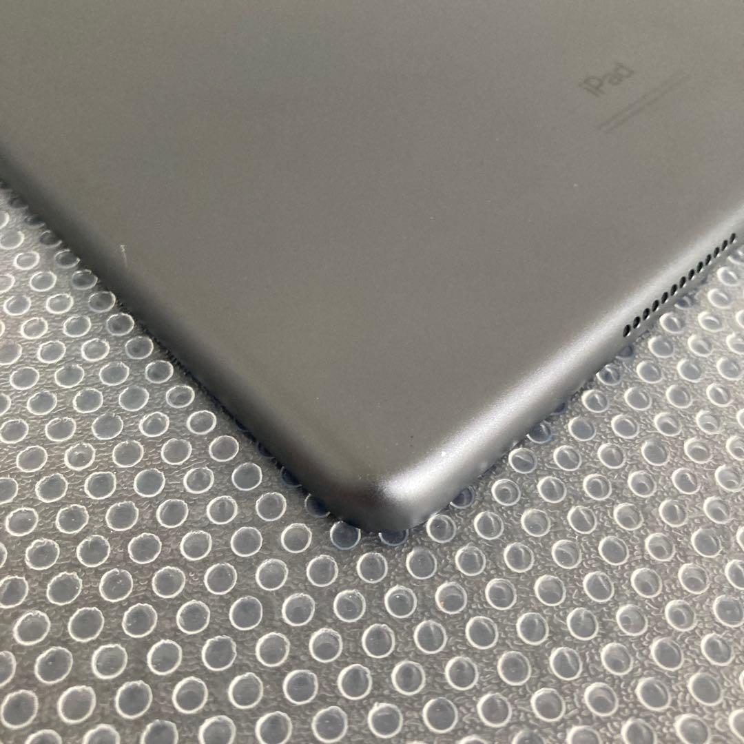 3033【早い者勝ち】iPad7 第7世代 32GB WIFIモデル☆