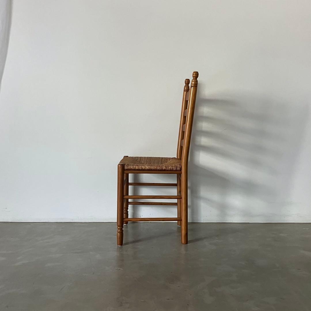 レトロ　アンティーク　ヴィンテージ　ヨーロッパ　カントリー　古家具　古民家　椅子