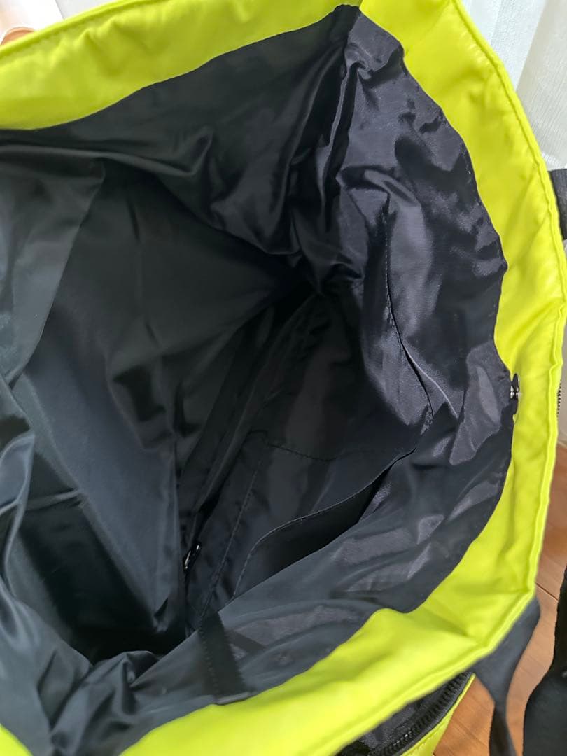 MASTER BUNNY EDITION 蛍光イエロー トートバッグ