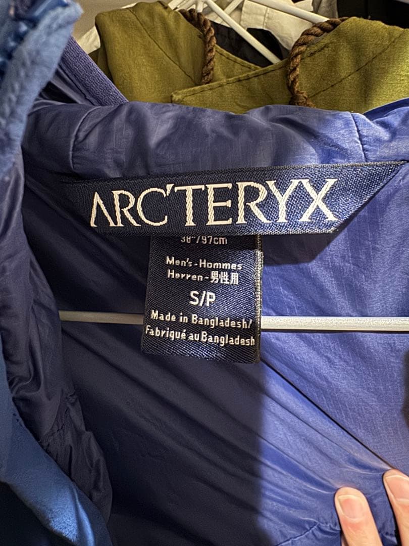 ARC'TERYX アークテリクス AtomLTHoody アトムLTフーディS
