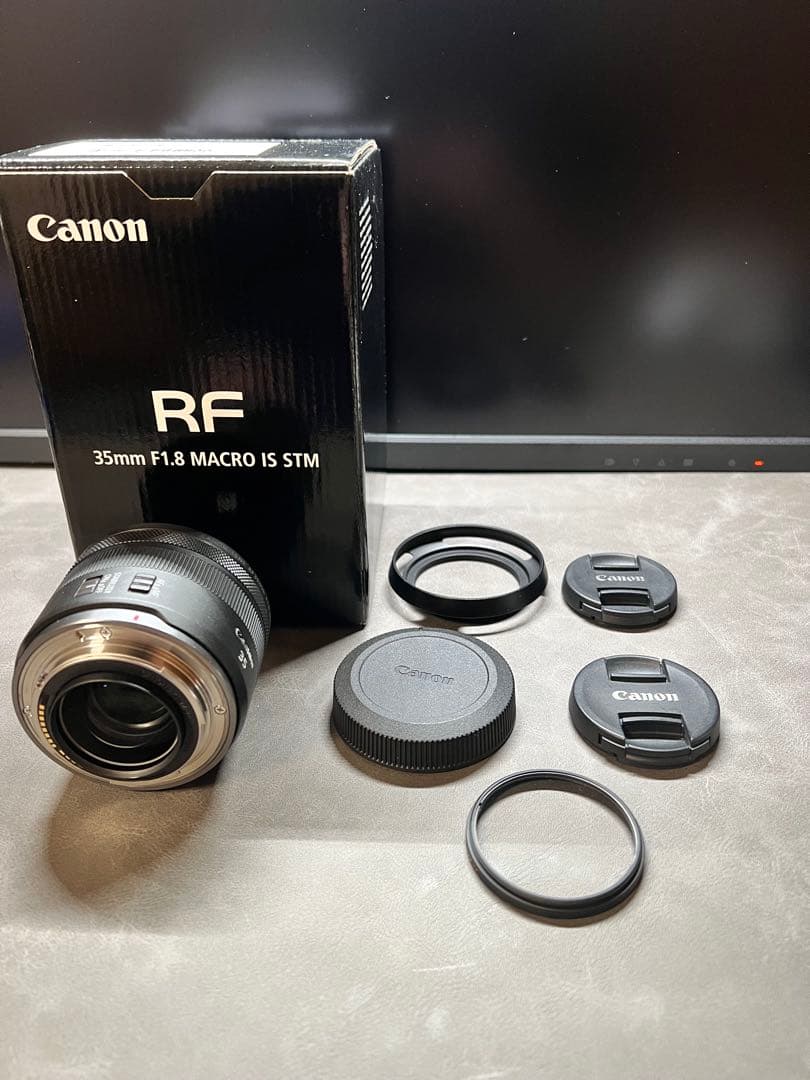 Canon レンズ RF35㎜ F1.8 MACRO IS STM