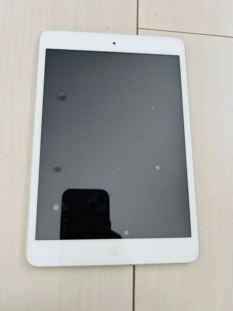 Apple iPad mini シルバー 本体