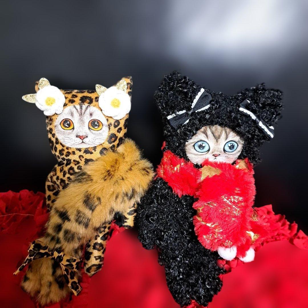 さ*ー様 コヤンイサムチョン♥️皆マフラーはしましたか❓キャー虎猫の尻尾をつけて