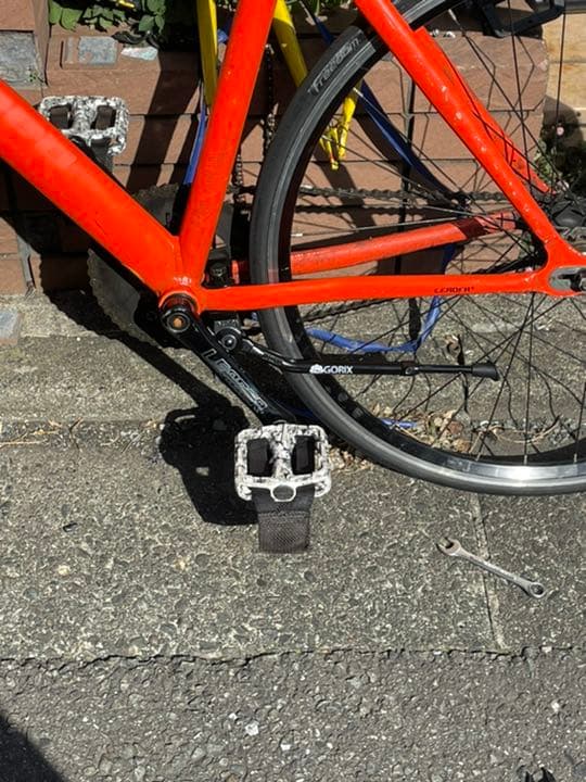 leader721 オレンジ　バトンホイール