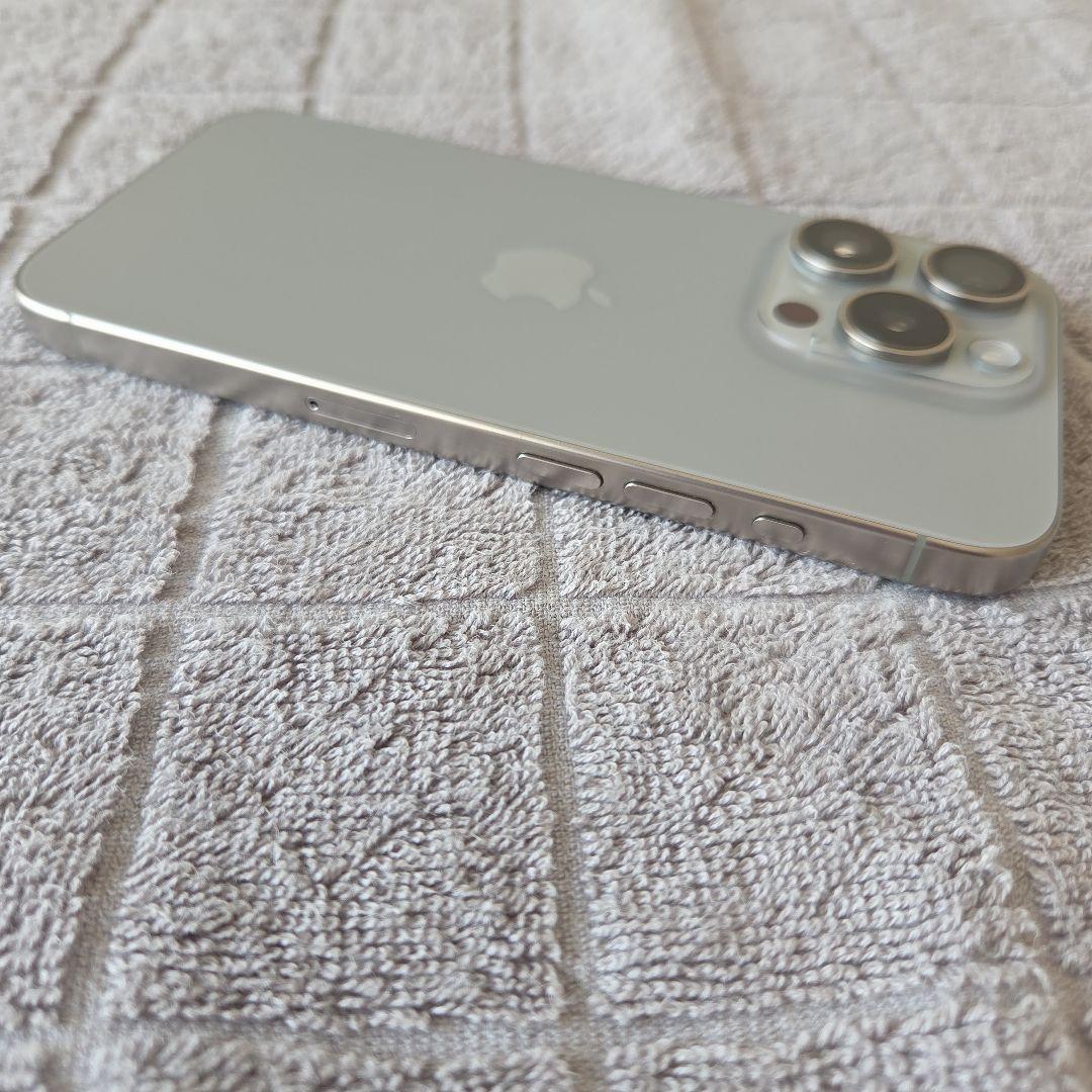 Apple iPhone 15Pro 香港版 256GB バッテリー87%