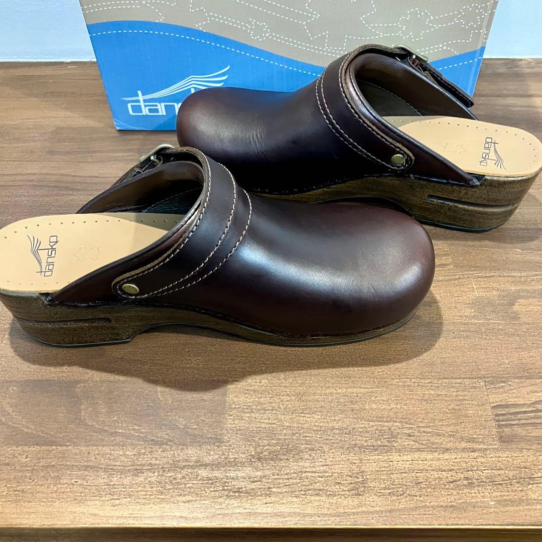 【新品】dansko イングリッド 40 エスプレッソ アンティークブラウン調