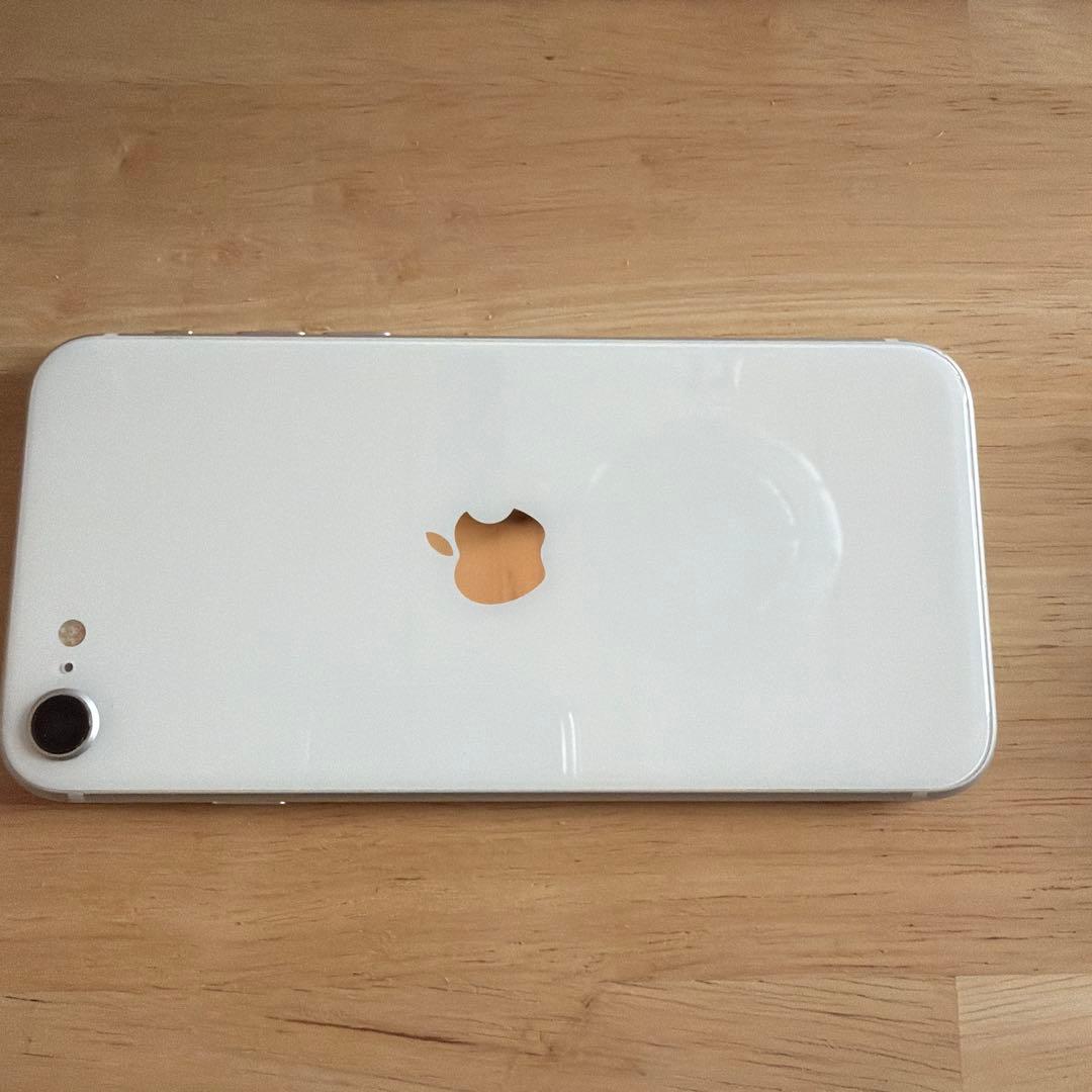 スマートフォン本体 iPhone SE 128GB