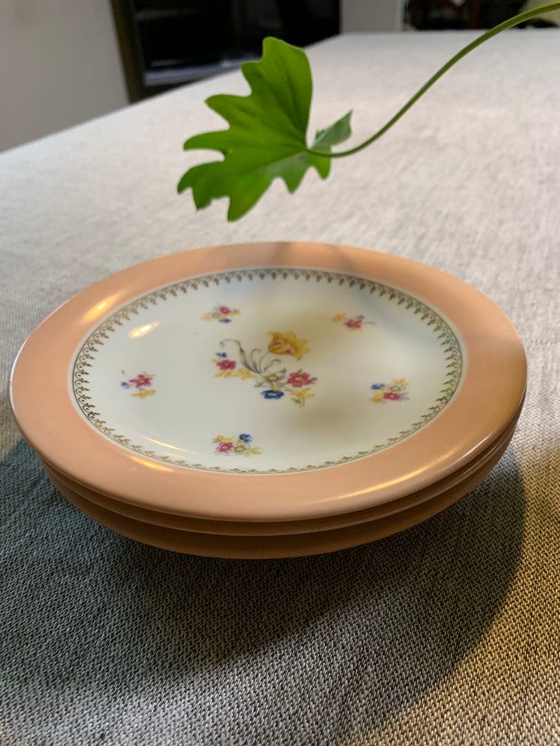 Limoges リモージュ ピンクリム 花　金彩 美品　UNIQU印　1929〜