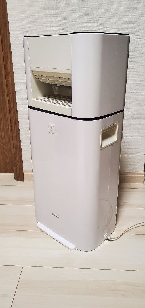 【花粉時の室内干しに最適】アイリスオーヤマ除湿機IJD-I50-W 2021年製