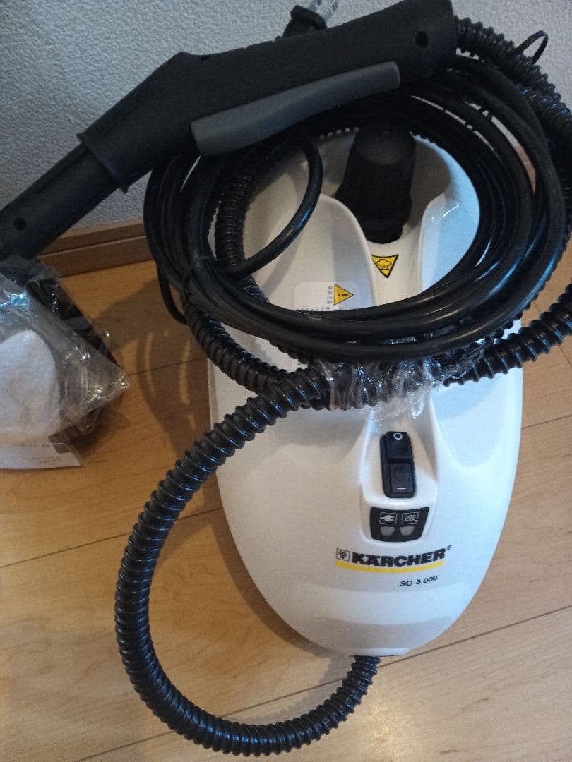 ケルヒャー　KARCHER　スチームクリーナー　SC3000 ホワイトカラー