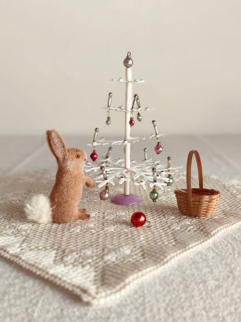 【Jack Louさま】tree ✵ アンティークガラスビーズの ホワイトツリー