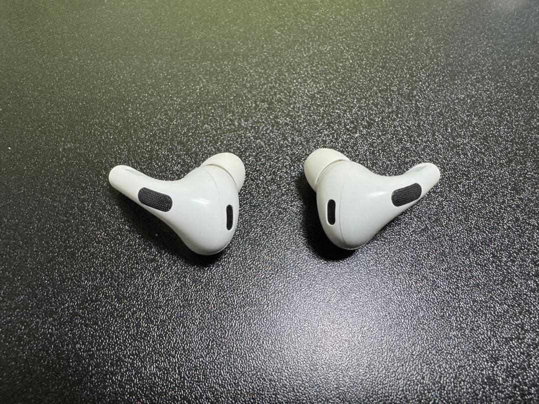 AirPods Pro 2 USB-C 本体 充電ケース 付属品完備