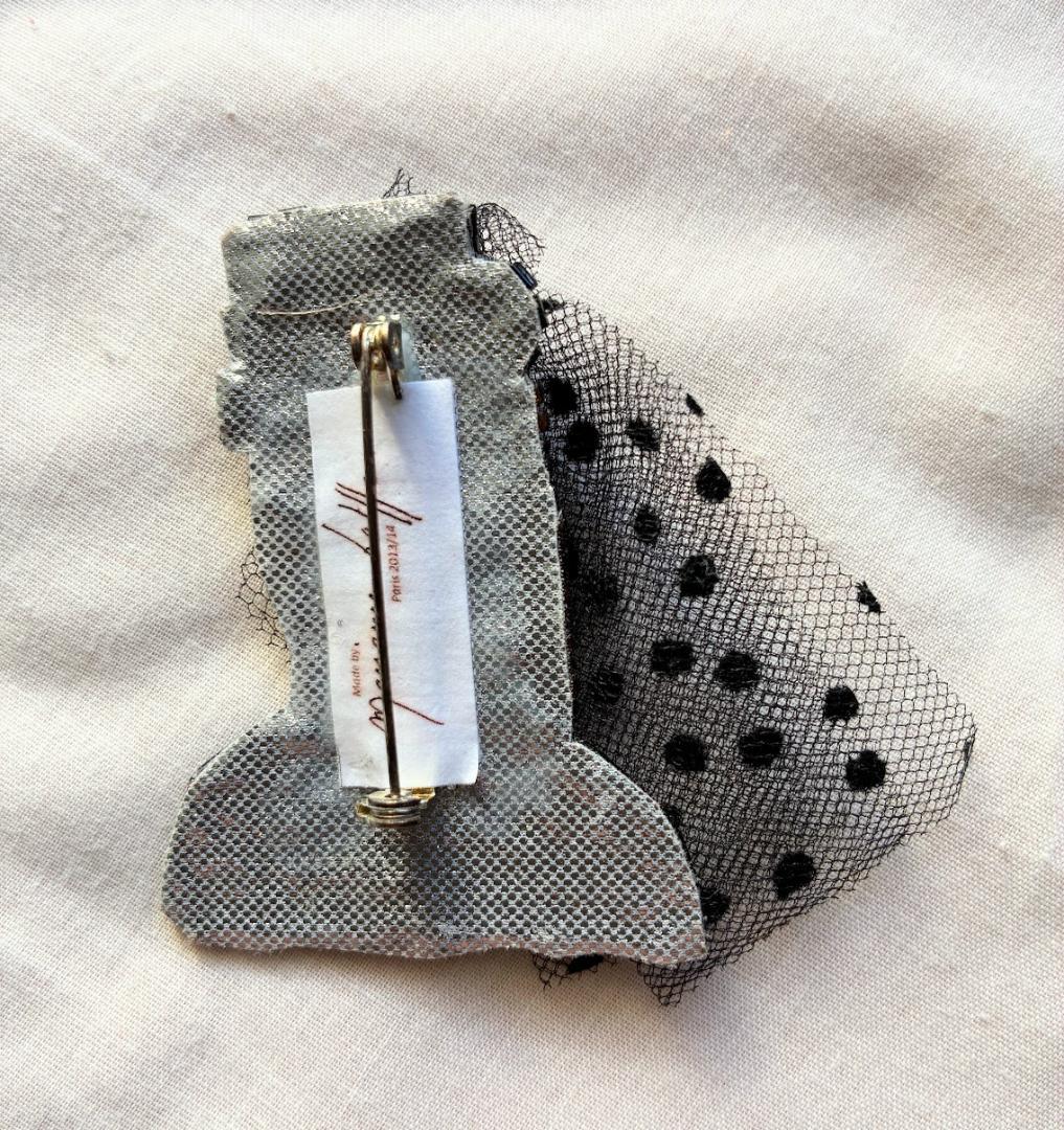 なお　Marianne Batlleブローチ/マリンフランセーズワンピ