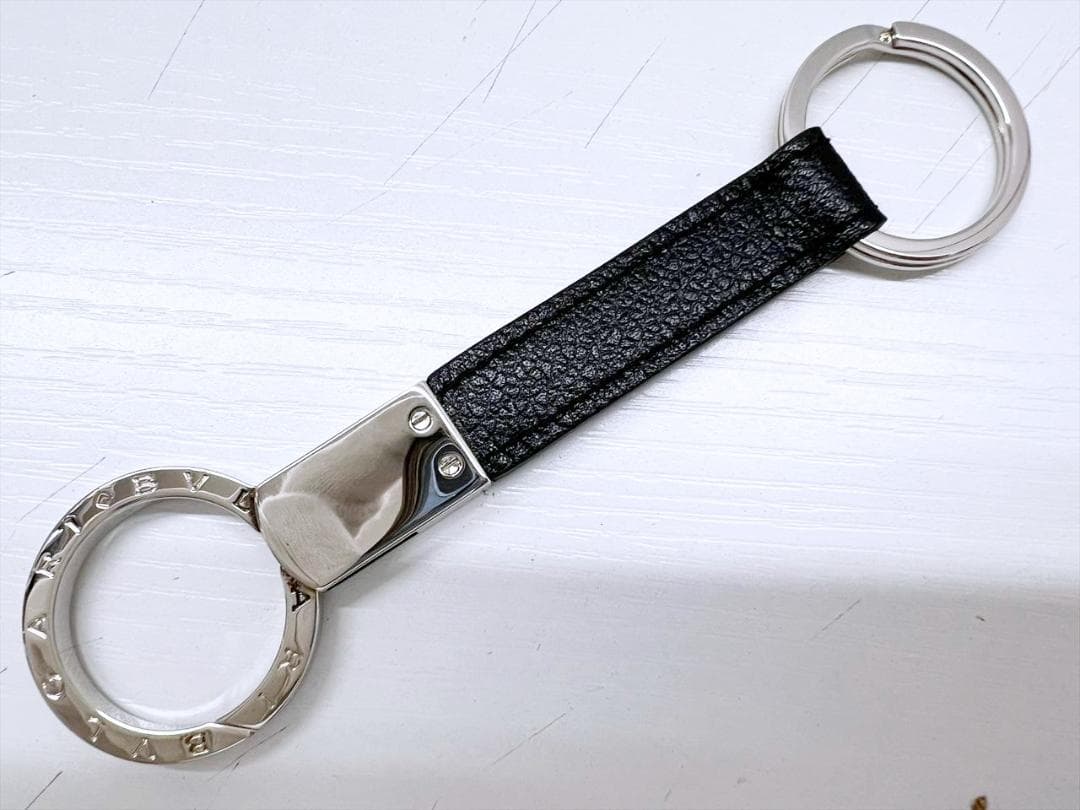 未使用保管　美品　BVLGARI　ブルガリ　マン　キーリング　黒　282704