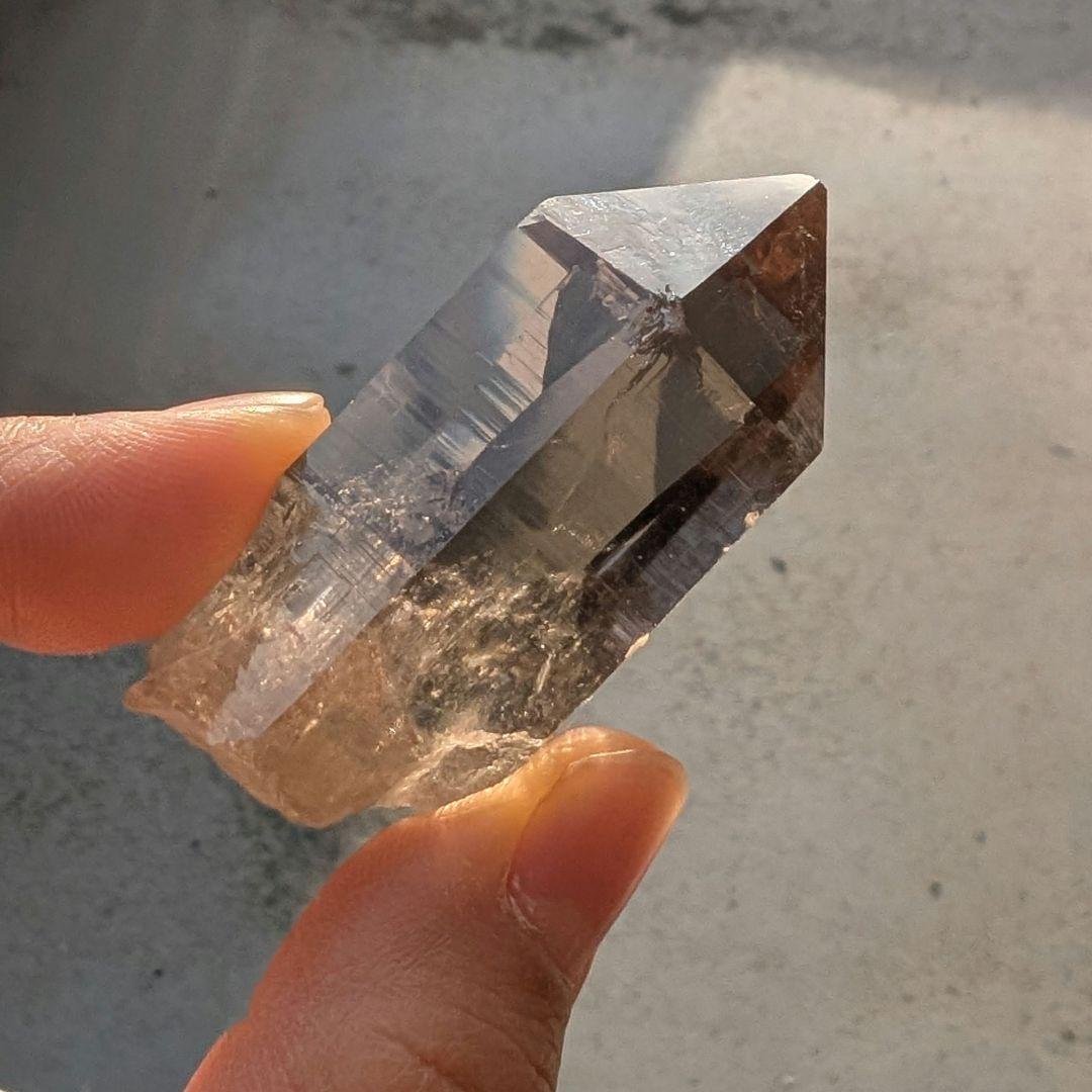 スイス　スモーキークォーツ　高品質　煙水晶　コレクション　結晶　ポイント　原石