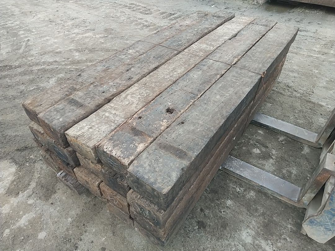 10本組 枕木 3級品 長さ約210cm 送料別 ガーデニング 花壇 庭づくり